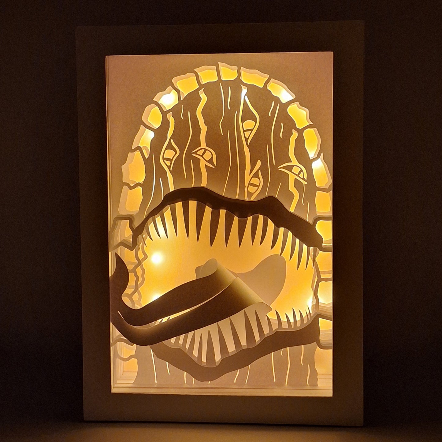 Paper Cut LED Lampe - "THE Door"